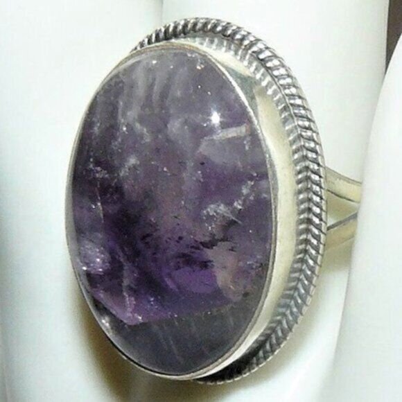 Amethyst Sterling Silver Ring Size 8 - Picture 4 of 8
